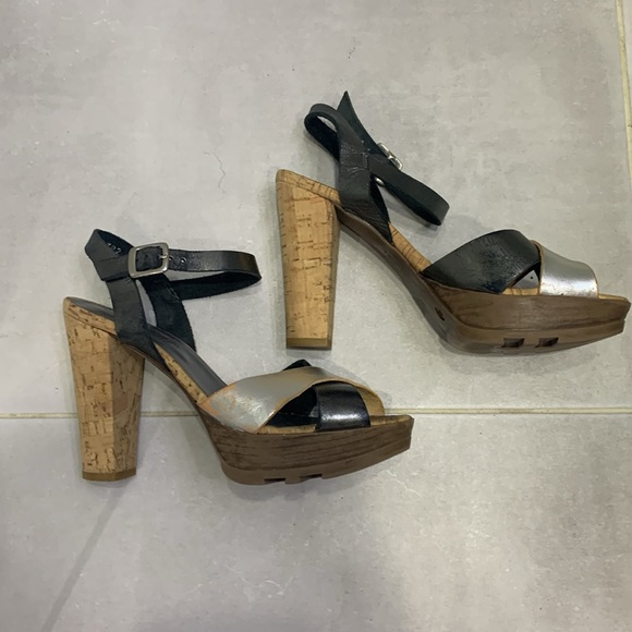Foreva Shoes - Portuguese Made Gorgeous Leather Cork Platform High Heels Sandals